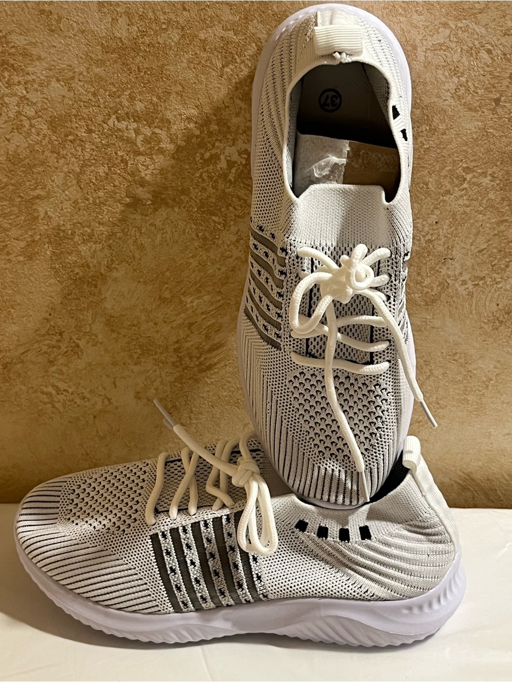 White Knit Athletic Sneakers with Black Stripe Detail